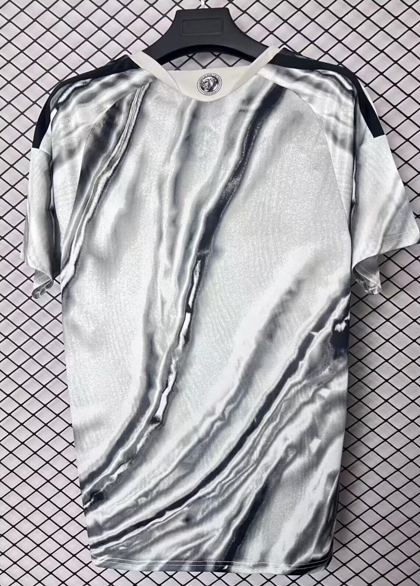 26/27 Colo Colo Black/White Marble Third Jersey