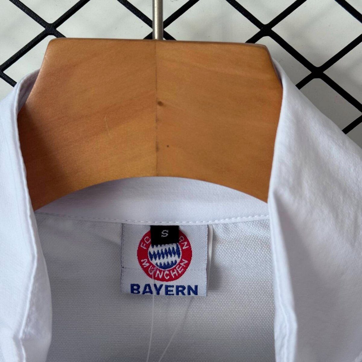 26/27 Bayern Munich White & Red Training Tracksuit